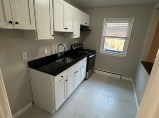 836 Wood Ave #B, Bridgeport, CT 06604
