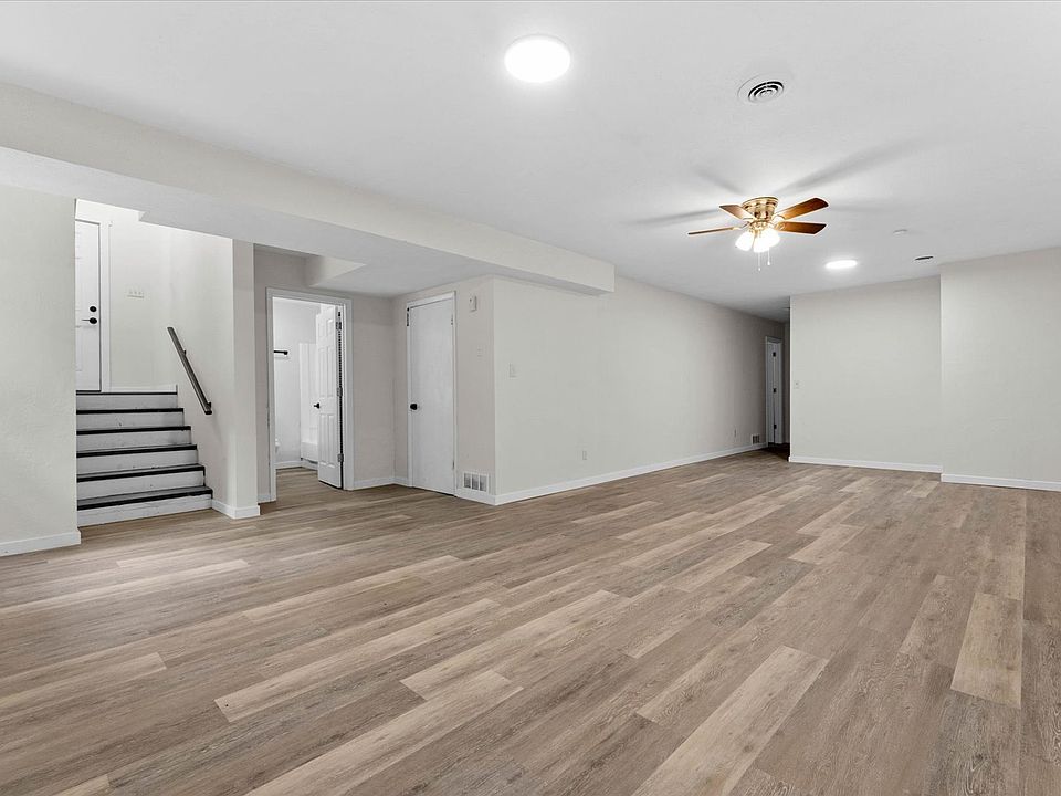 1st image of 1102 Apache Dr