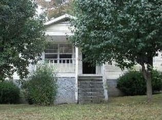 66 Russell Rd, Red Boiling Springs, TN 37150