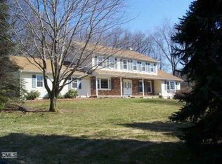 6 Autumn Ridge Rd, New Fairfield, CT 06812