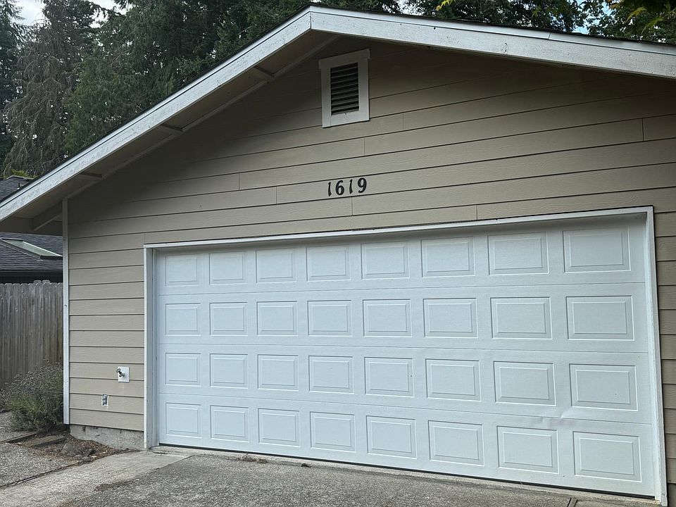 1st image of 1619 Evergreen Park Ln SW