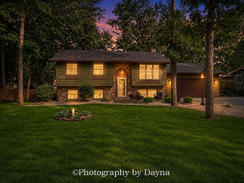 1st image of 5880 Muriel Ln