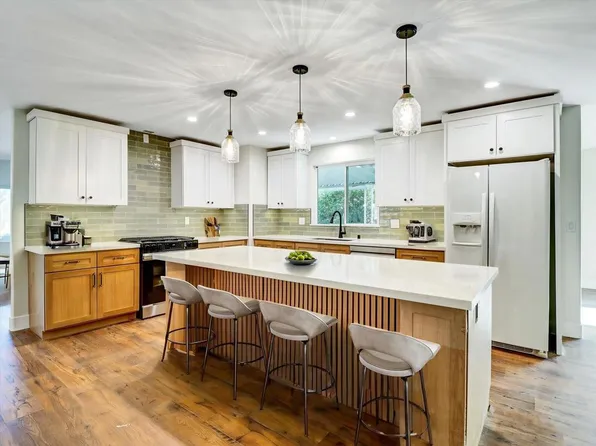 38525 E Desert Greens Dr, Palm Desert, CA 92260