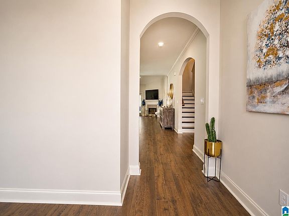 4th image of 22632 Limestone Dr