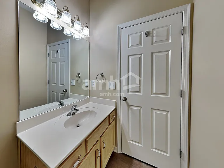 7269 Autumn Crossing Way — Photo 18