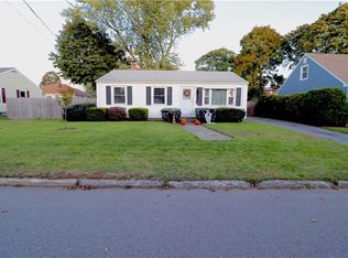 77 Blackburn St, Pawtucket, RI 02861