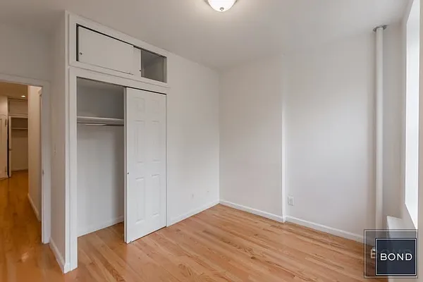 Rented by Bond New York | media 18