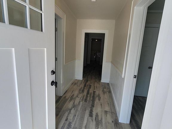 3rd image of 112 S 12th St