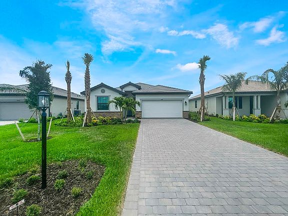 2nd image of 19294 Hinkley Dr