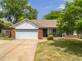 8709 E 93rd St, Tulsa, OK 74133