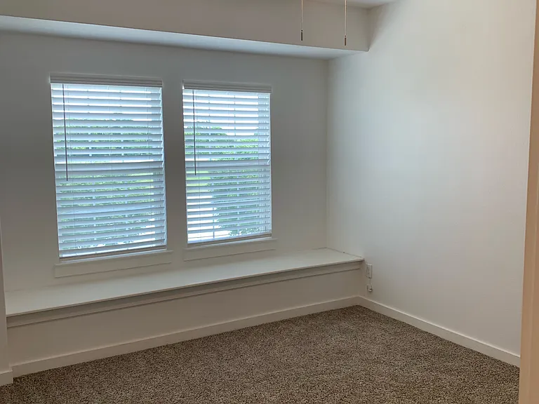 4881 Ellie Ln — Photo 31