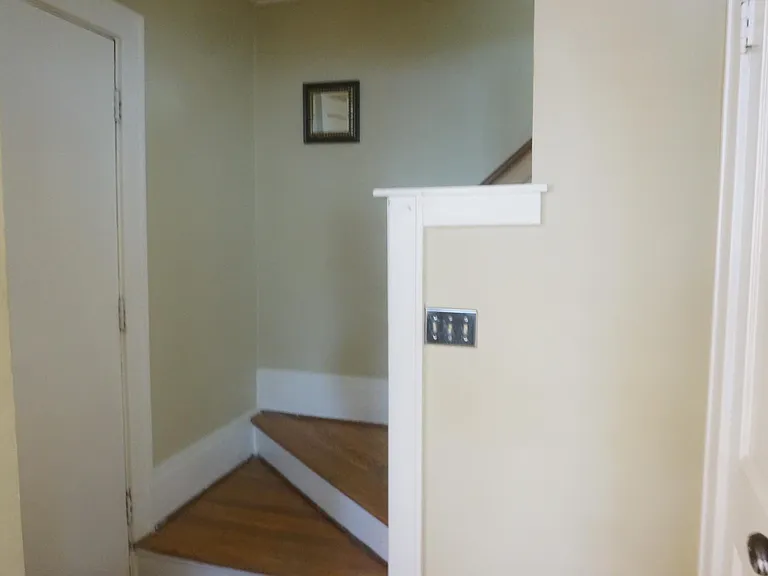80 Fairview Ave — Photo 12