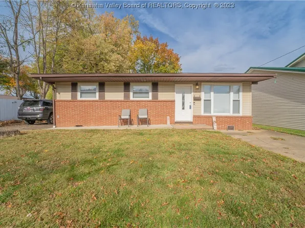 2516 Farrar St, Dunbar, WV 25064