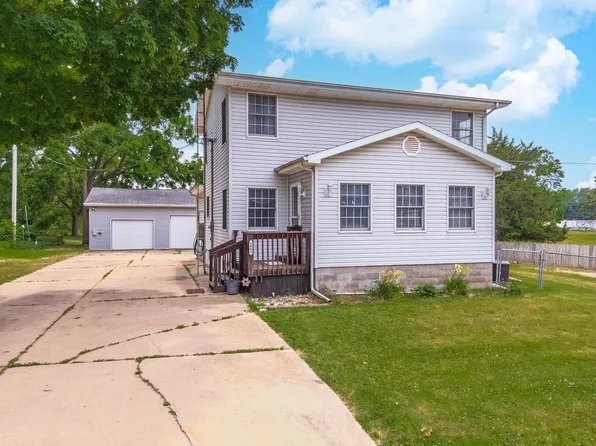 1003 E Lincoln St, Bloomington, IL 61701