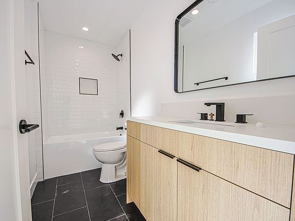 5th image of 5709 Auckland Ave #3