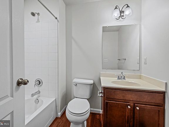 4th image of 7810 Quidditch Ln