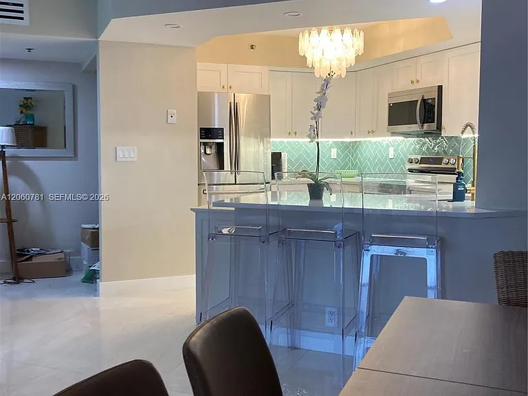 6767 Collins Ave #1701 — Photo 2