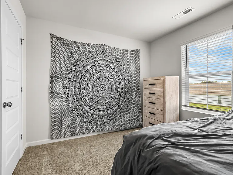 901 Moray Ln — Photo 34