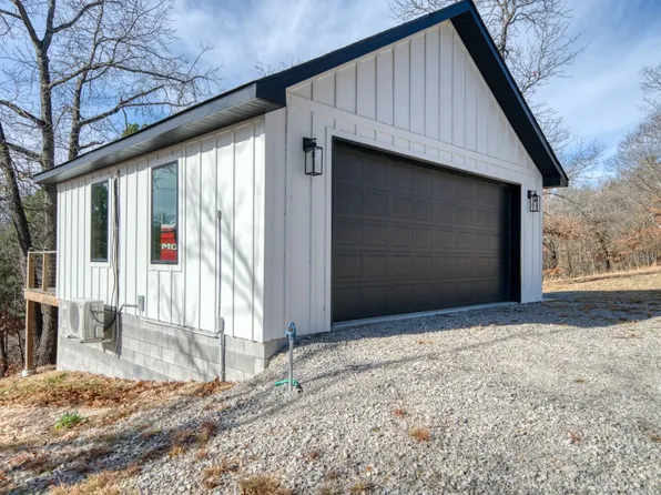 131 Beaverview Rd, Eureka Springs, AR 72631