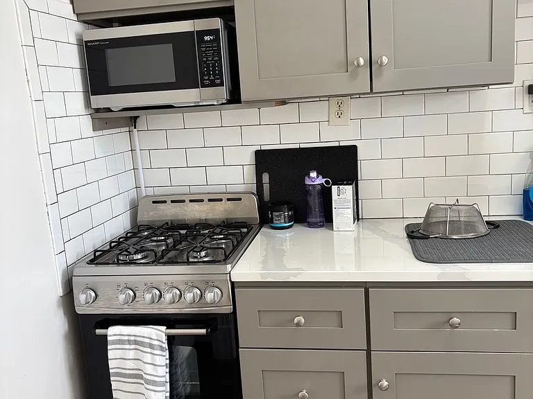 3110 Park Ave — Photo 8