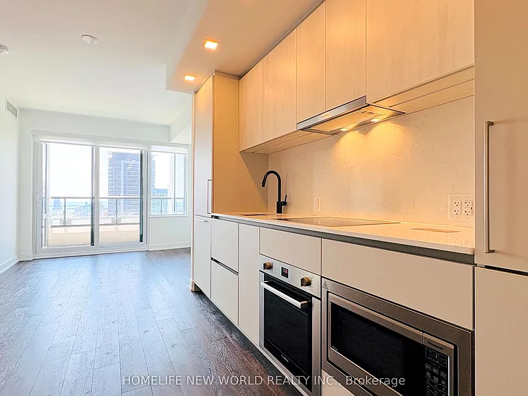 609 Sherbourne St #3301 — Photo 4