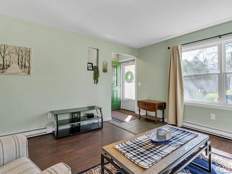107 Beckley St — Photo 33