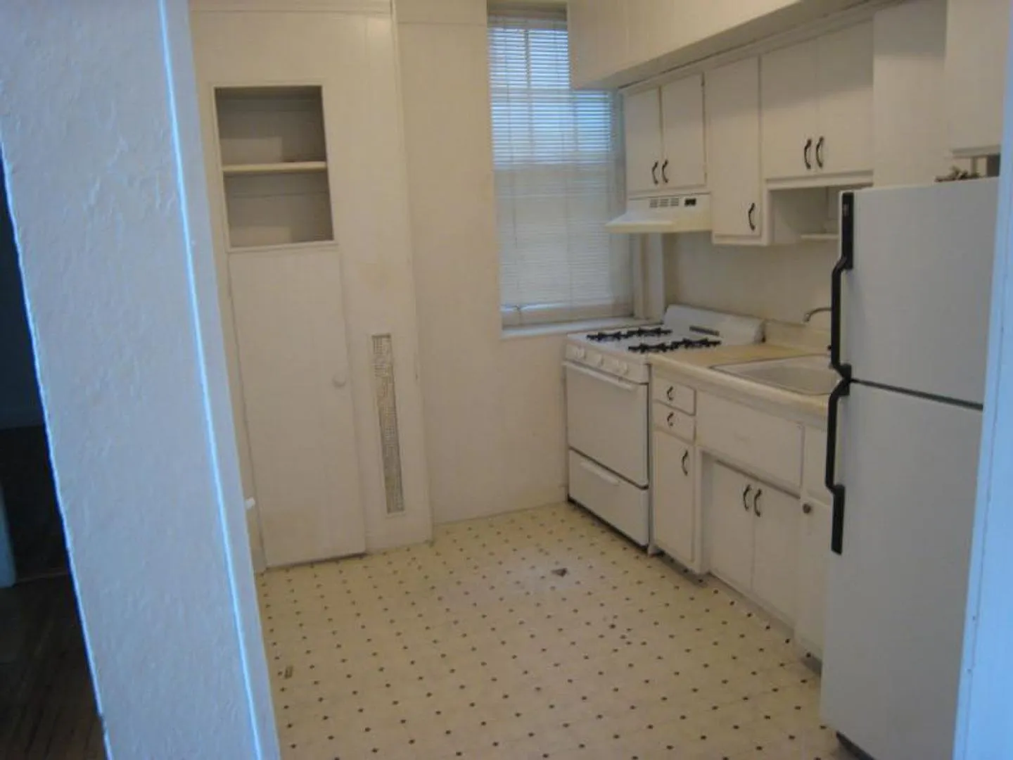 1993 Commonwealth Ave #5E Boston MA 02135 — Photo 4