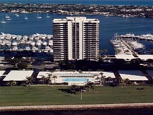 1st image of 108 Lakeshore Dr APT 1441