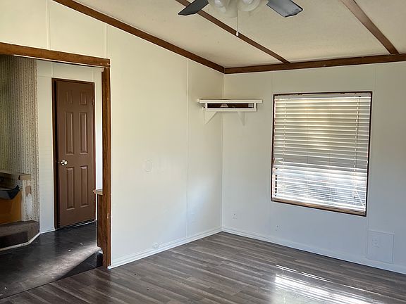 5th image of 750 Bynum Ave Trailer 2
