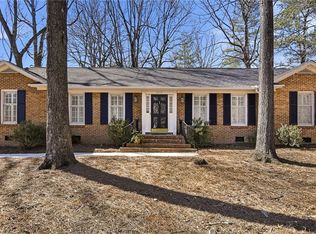 2717 Asbury Ter, Greensboro, NC 27408