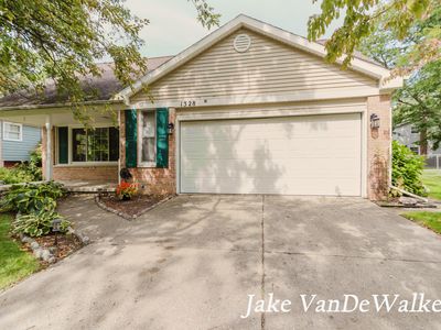 1328 Edington St, Portage, MI, 49024
