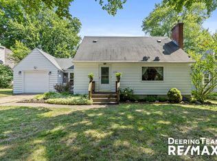 2233 Tremont Blvd NW, Grand Rapids, MI 49504