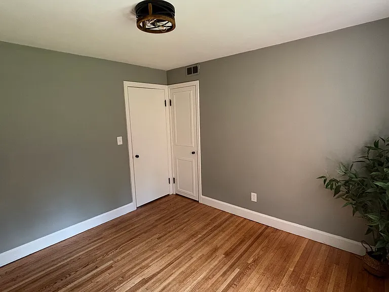 3901 Main St #8A — Photo 5