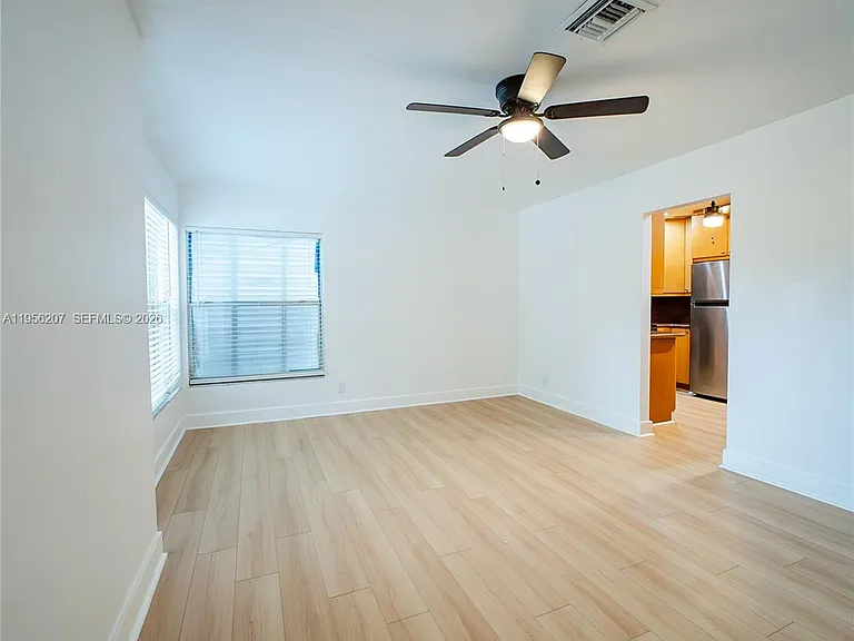 1500 NW 3rd Ave — Photo 5
