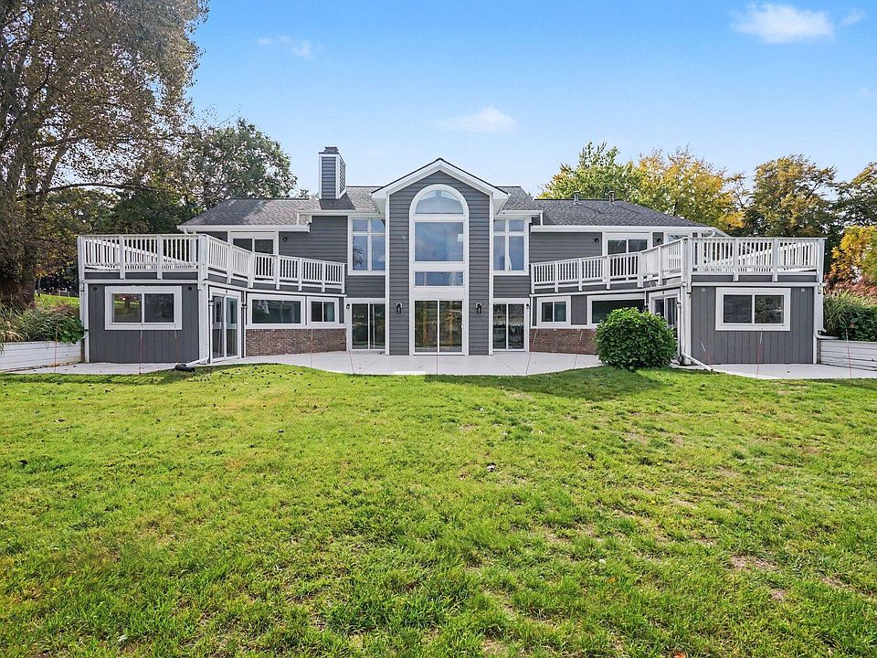 1st image of 760 Bridgeview Bay Ln