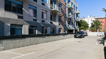 Rented by Tapiro Realty