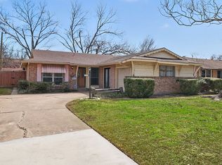 3310 Ruidosa Ave, Dallas, TX 75228