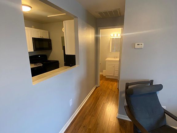 5th image of 1261 Parkway Ave APT 23