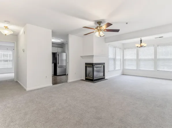 7500 Calderon Ct #260H, Alexandria, VA 22306