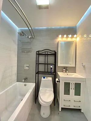 Rented by EXR | media 13