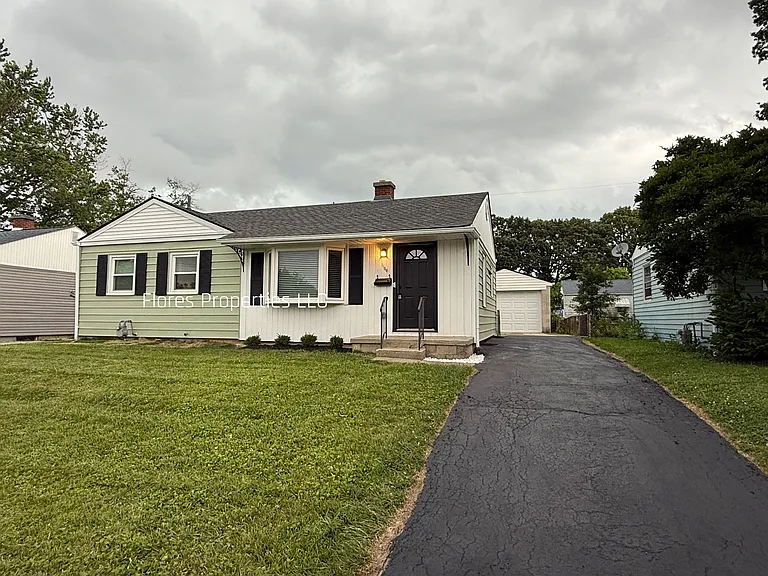 1136 Pauline Ave — Photo 32