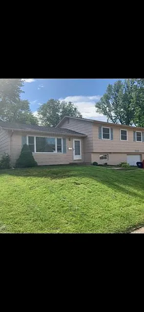 3110 Westmar Dr photo 1
