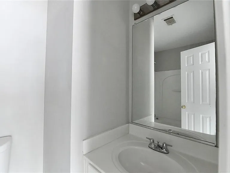 3187 Mill Springs Cir — Photo 22