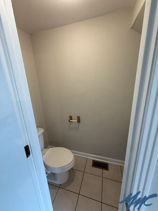 2 bed, 1.5 bath, 1200 sqft, $1,250 — Photo 4