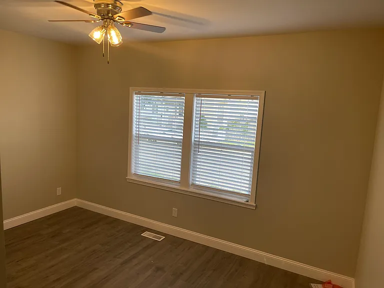 1229 Culver Dr — Photo 10
