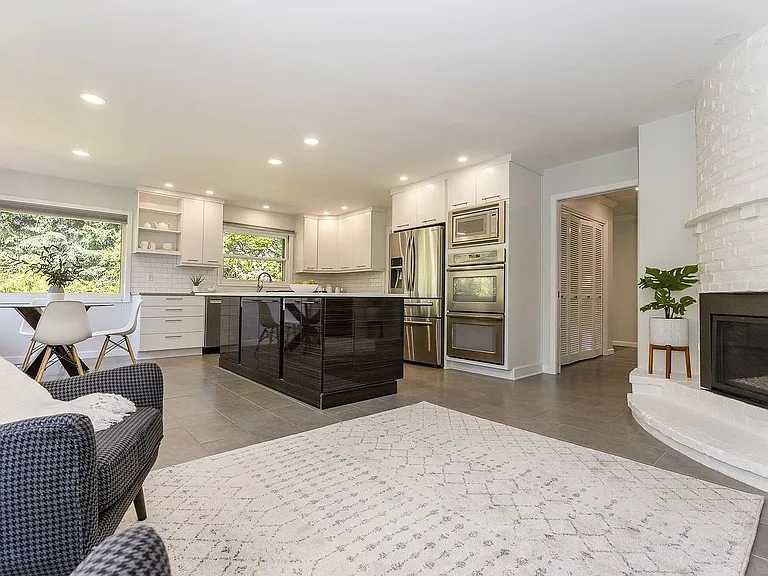 6060 SW Salmon St — Photo 18