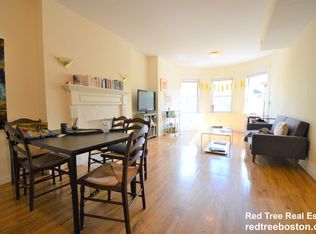 1406 Beacon St #1406, Brookline, MA 02446