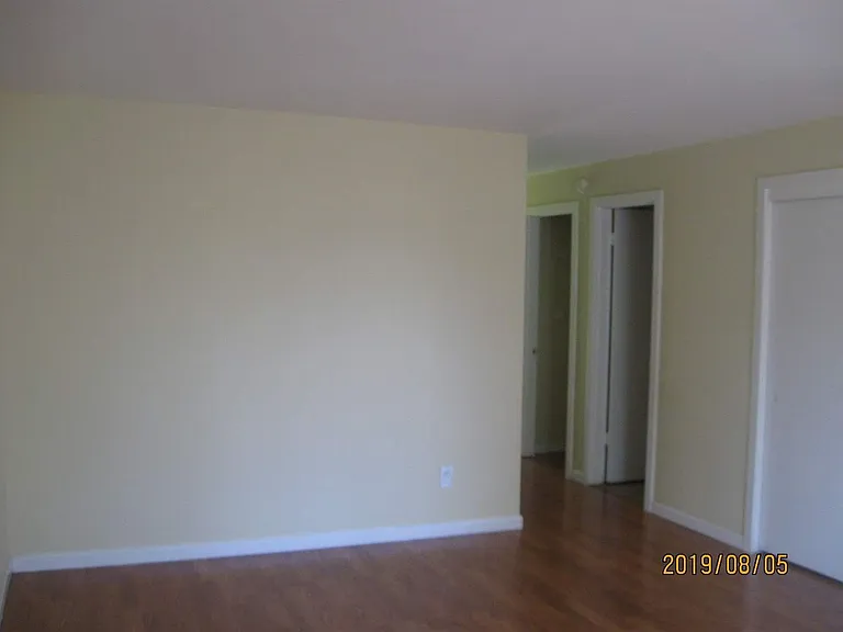 2717 76th Ave SE — Photo 32