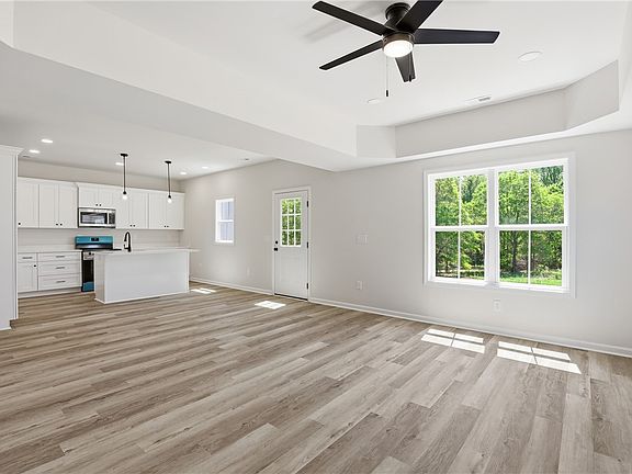 4th image of 409 Wyatt Rd