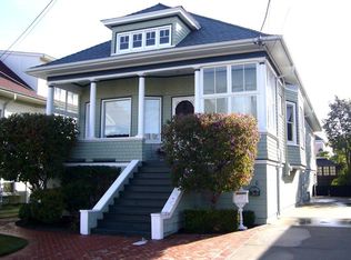 872 Walnut St, Alameda, CA 94501